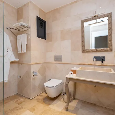 Of Hotel 4*