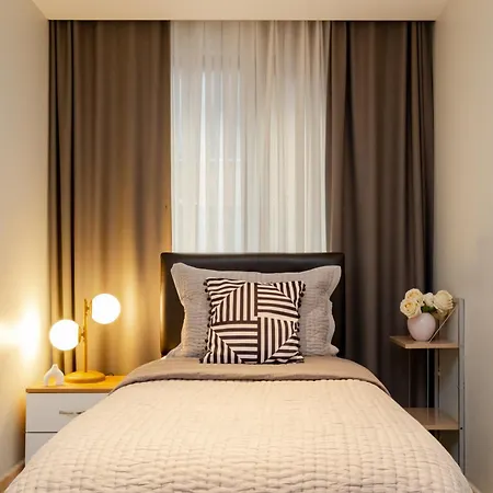 Hotel Of 4*